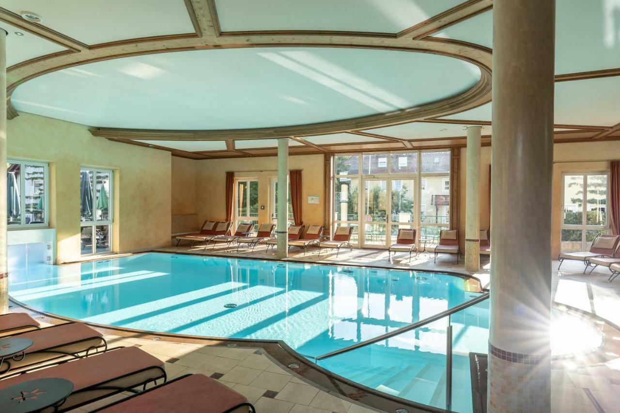 Hotel Dirsch Wellness & Spa Resort Emsing 外观 照片